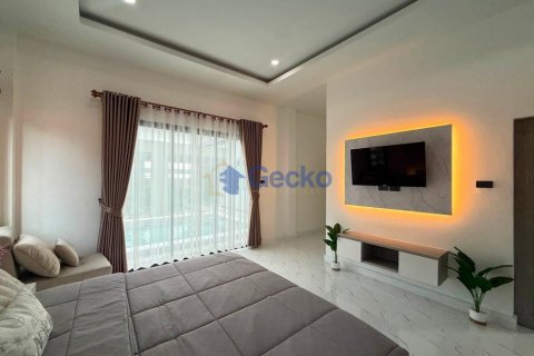 Casa de 3 dormitorios en Pattaya, Tailandia № 209308 - foto 15