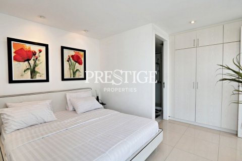 Condominio de 2 dormitorios en Pattaya, Tailandia № 209303 - foto 8