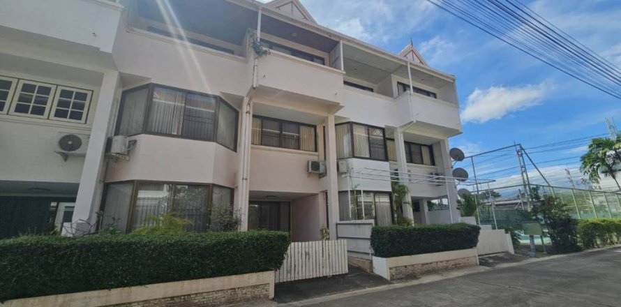 Таунхаус в Хуа Хине, Таиланд с 4 спальнями  № 146735