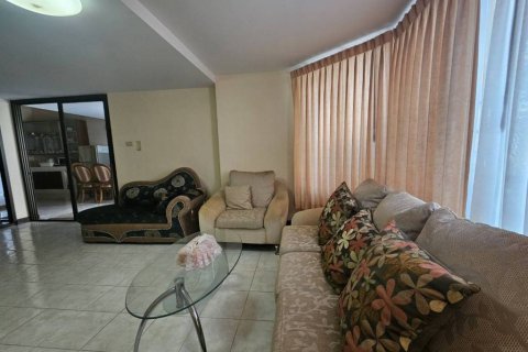 Таунхаус в Хуа Хине, Таиланд с 4 спальнями  № 146735 - фото 5