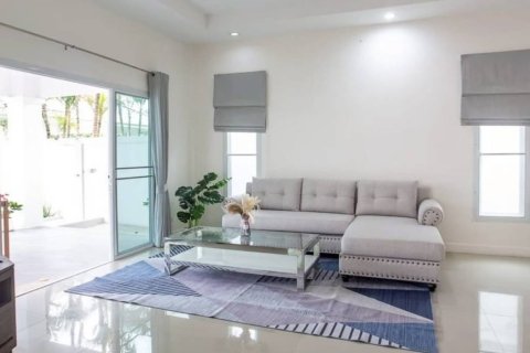 Вилла в Хуа Хине, Таиланд с 4 спальнями  № 146734 - фото 2