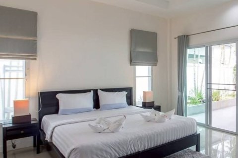 Вилла в Хуа Хине, Таиланд с 4 спальнями  № 146734 - фото 10