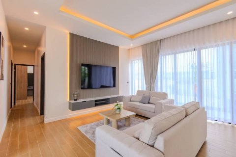 Villa in Hua Hin, Thailand 3 bedrooms № 146736 - photo 5