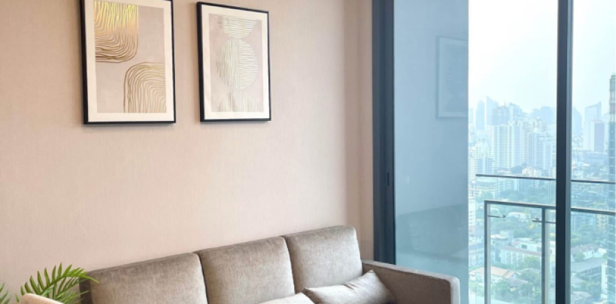 Studio dans le Condo à Watthana, Bangkok, Thaïlande  № 148521