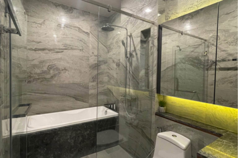 Studio dans le Condo à Watthana, Bangkok, Thaïlande  № 148521 - photo 2