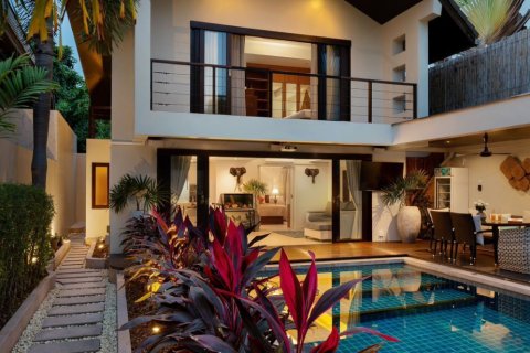 Вилла в Самуи, Таиланд с 3 спальнями  № 148520 - фото 1