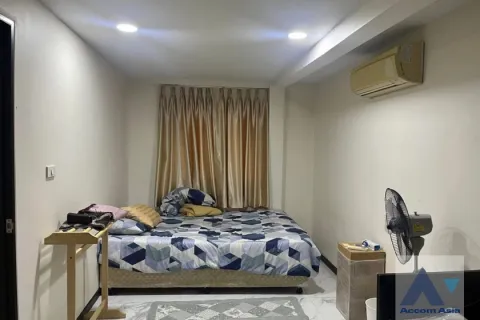 Haus in Prawet, Bangkok, Thailand 4 Schlafzimmer № 216095 - Foto 3