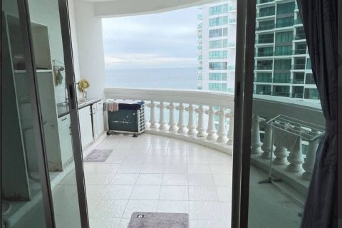 Studio dans le Condo à Pattaya, Thaïlande  № 147426 - photo 4
