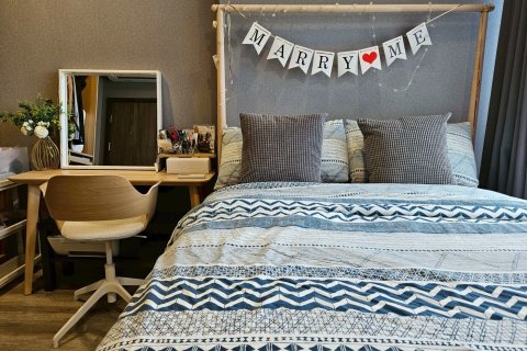 Студия в кондо в Хуай Кванге, Бангкок, Таиланд № 147424 - фото 1