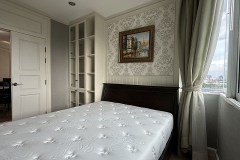 Кондоминиум с 2 спальнями в Хуай Кванге, Бангкок, Таиланд № 147429 - фото 3