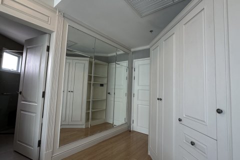 Кондоминиум с 2 спальнями в Хуай Кванге, Бангкок, Таиланд № 147429 - фото 17