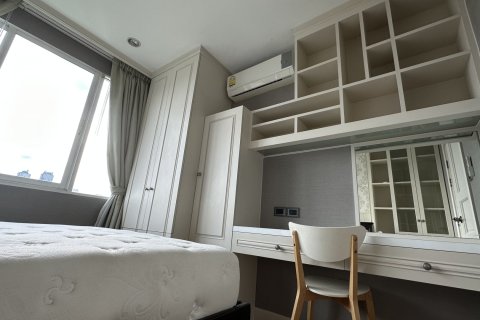 Кондоминиум с 2 спальнями в Хуай Кванге, Бангкок, Таиланд № 147429 - фото 12