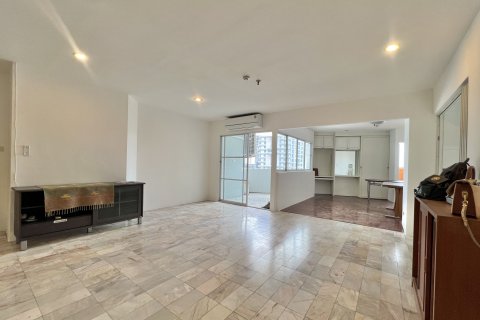 Penthouse à Watthana, Bangkok, Thaïlande 2 chambres № 147428 - photo 8