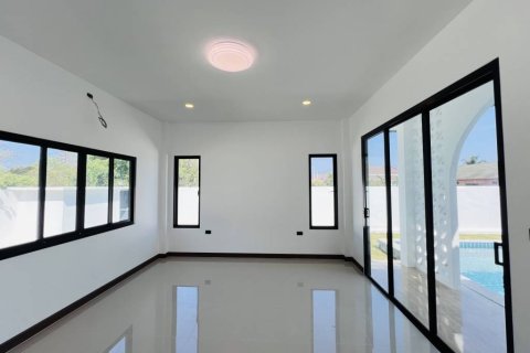 Villa in Hua Hin, Thailand 3 bedrooms № 162314 - photo 10