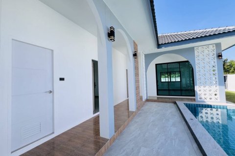 Villa in Hua Hin, Thailand 3 bedrooms № 162314 - photo 6