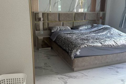 Villa in Surat Thani, Thailand 3 bedrooms № 162317 - photo 6