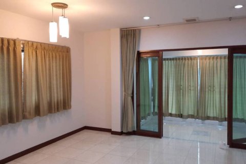 Maison à Bangkok, Thaïlande 4 chambres № 162312 - photo 5