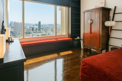 Condo in Khlong San, Bangkok, Thailand, 2 bedrooms № 155250 - photo 15