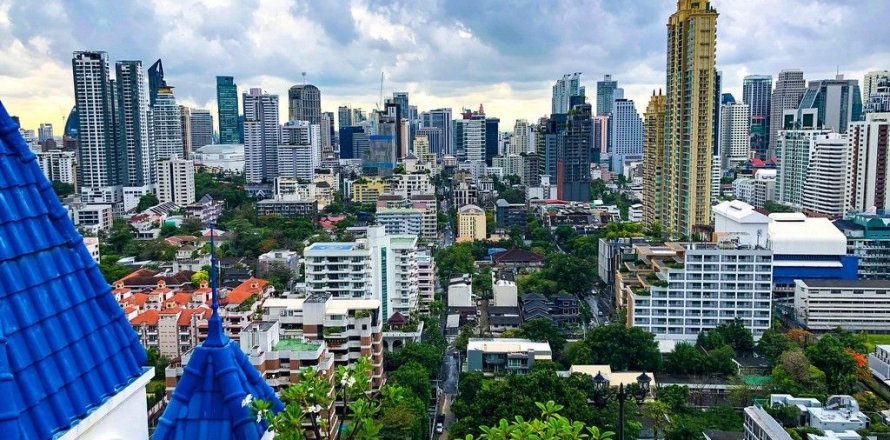 Condo in Watthana, Bangkok, Thailand, 4 bedrooms № 155252