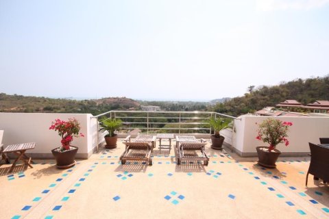 Condo in Hua Hin, Thailand, 3 bedrooms  № 173507 - photo 25