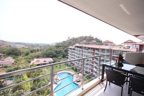 Condo in Hua Hin, Thailand, 3 bedrooms  № 173507 - photo 28