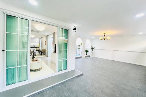 Maison à Pattaya, Thaïlande 3 chambres № 173509 - photo 8