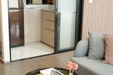 Condo in Ratchathewi, Bangkok, Thailand, 2 bedrooms  № 173510 - photo 2