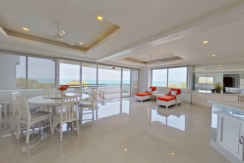 Кондоминиум с 2 спальнями в Паттайе, Таиланд № 140694 - фото 1