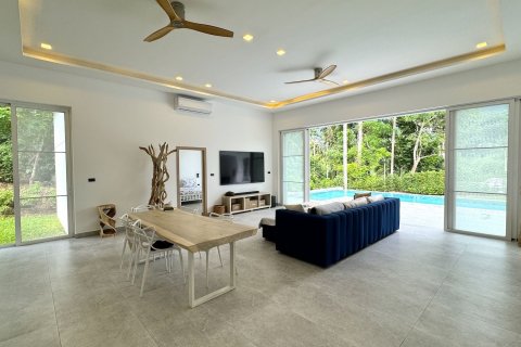 Villa in Ko Samui, Thailand 4 bedrooms № 140695 - photo 3