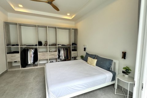 Villa in Ko Samui, Thailand 4 bedrooms № 140695 - photo 16