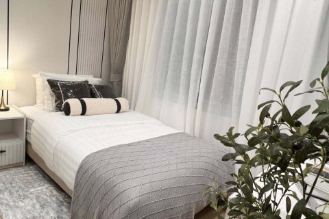 Кондоминиум с 3 спальнями в Ян Наве, Бангкок, Таиланд № 142780 - фото 2