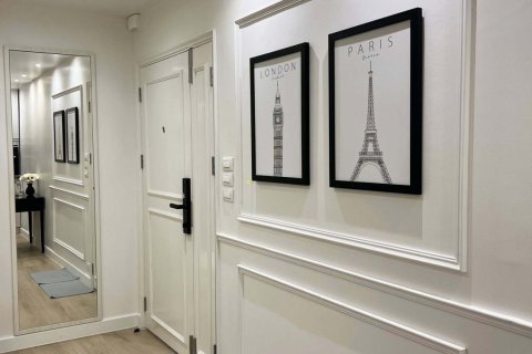 Кондоминиум с 3 спальнями в Ян Наве, Бангкок, Таиланд № 142780 - фото 5