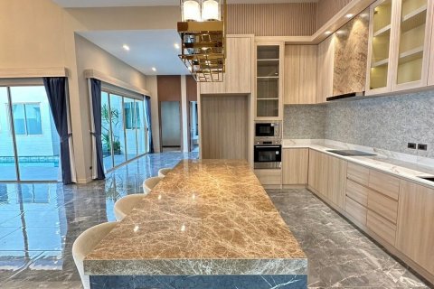 Maison à Pattaya, Thaïlande 4 chambres № 142782 - photo 3