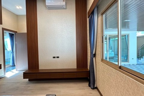 Maison à Pattaya, Thaïlande 4 chambres № 142782 - photo 13