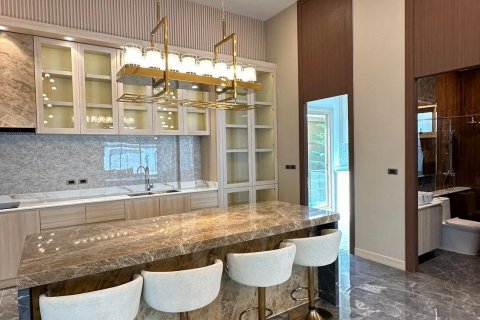 Maison à Pattaya, Thaïlande 4 chambres № 142782 - photo 4