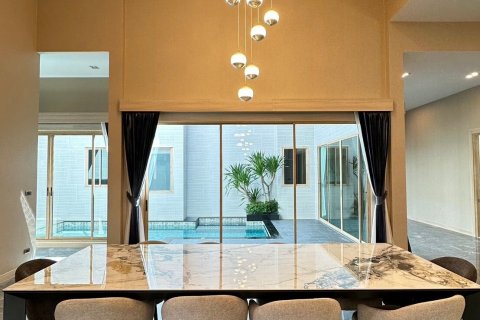 Maison à Pattaya, Thaïlande 4 chambres № 142782 - photo 6