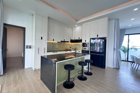 Вилла в Хуа Хине, Таиланд с 3 спальнями  № 151440 - фото 7