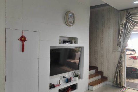 Таунхаус в Ванг Тонг Ланге, Бангкок, Таиланд с 3 спальнями  № 151439 - фото 6