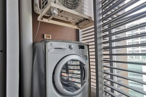 Studio in the Condo in Khlong Toei, Bangkok, Thailand № 138553 - photo 11