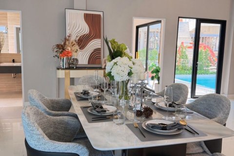 Maison à Bang Lamung, Thaïlande 5 chambres № 172392 - photo 4