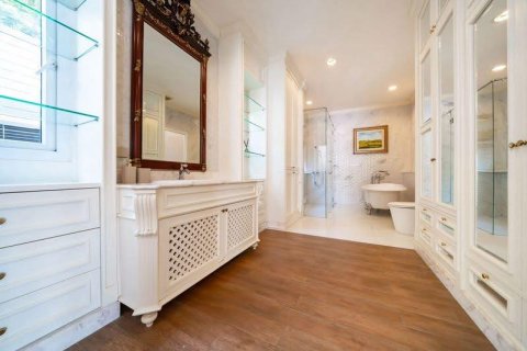 Maison à Pattaya, Thaïlande 4 chambres № 172394 - photo 14