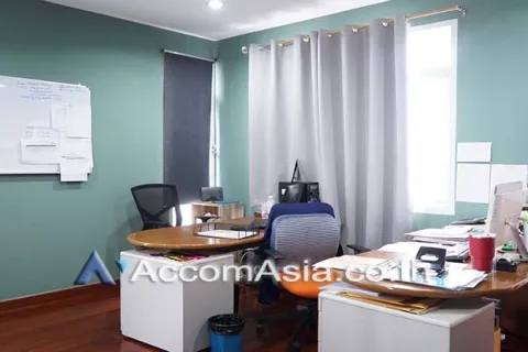 Haus in Watthana, Bangkok, Thailand 4 Schlafzimmer № 215960 - Foto 16