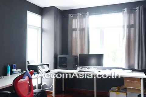 Haus in Watthana, Bangkok, Thailand 4 Schlafzimmer № 215960 - Foto 12