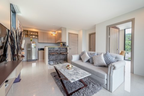 Studio dans le Condo à Kathu, Thaïlande  № 136310 - photo 1