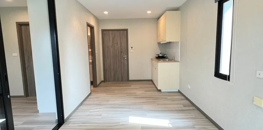 Studio dans le Condo à Phuket, Thaïlande  № 148873