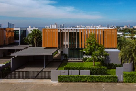 Вилла в Паттайе, Таиланд с 4 спальнями  № 170125