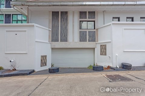 Maison à Pattaya, Thaïlande 4 chambres № 177810 - photo 6