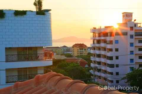 Propriété commerciale à Pattaya, Thaïlande 650 m2 № 177808 - photo 14