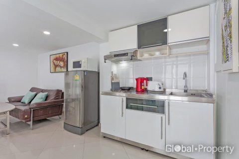 Propriété commerciale à Pattaya, Thaïlande 650 m2 № 177808 - photo 30