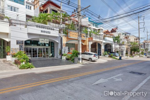 Propriété commerciale à Pattaya, Thaïlande 650 m2 № 177808 - photo 2